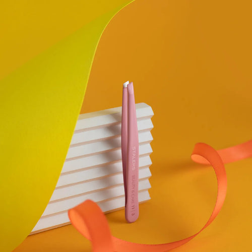 Pinza Para Cejas B&C 11 Tipo 3 Pink